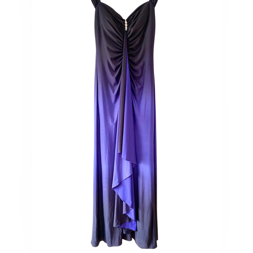 Onyx Nite Halterneck Evening Gown Sweetheart Neckline Blue Ombré dress 12